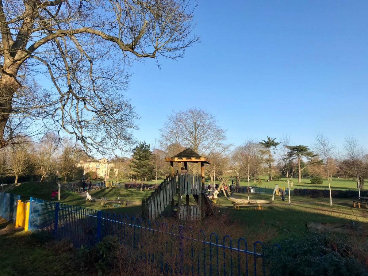 Bury Knowle Stables Villa Oxford Esterno foto